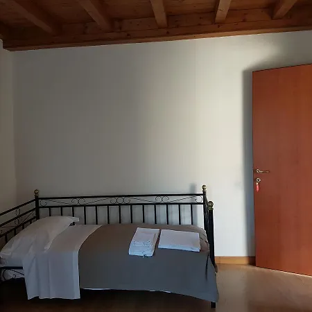 Corte Pomponazza Aparthotel 4*